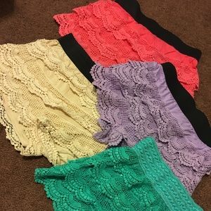 Crochet shorts 4 of them size small